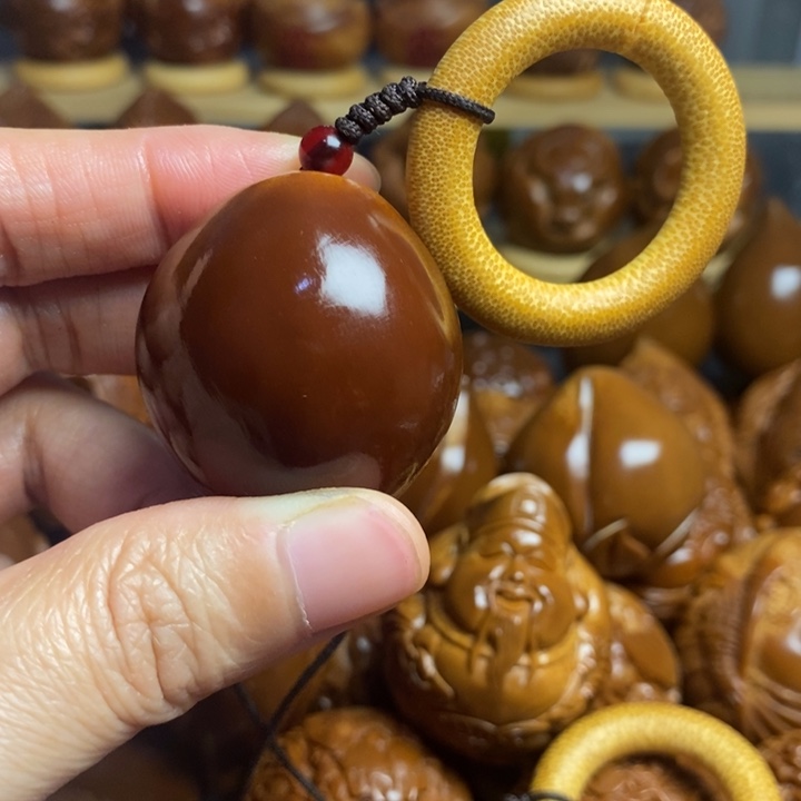 【闪购商品】香榧木橄榄核雕刻单面玉化