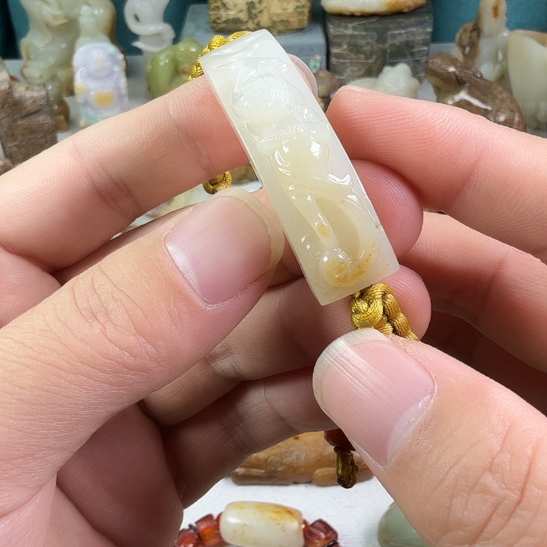 和田玉（糖玉）未镶嵌车挂