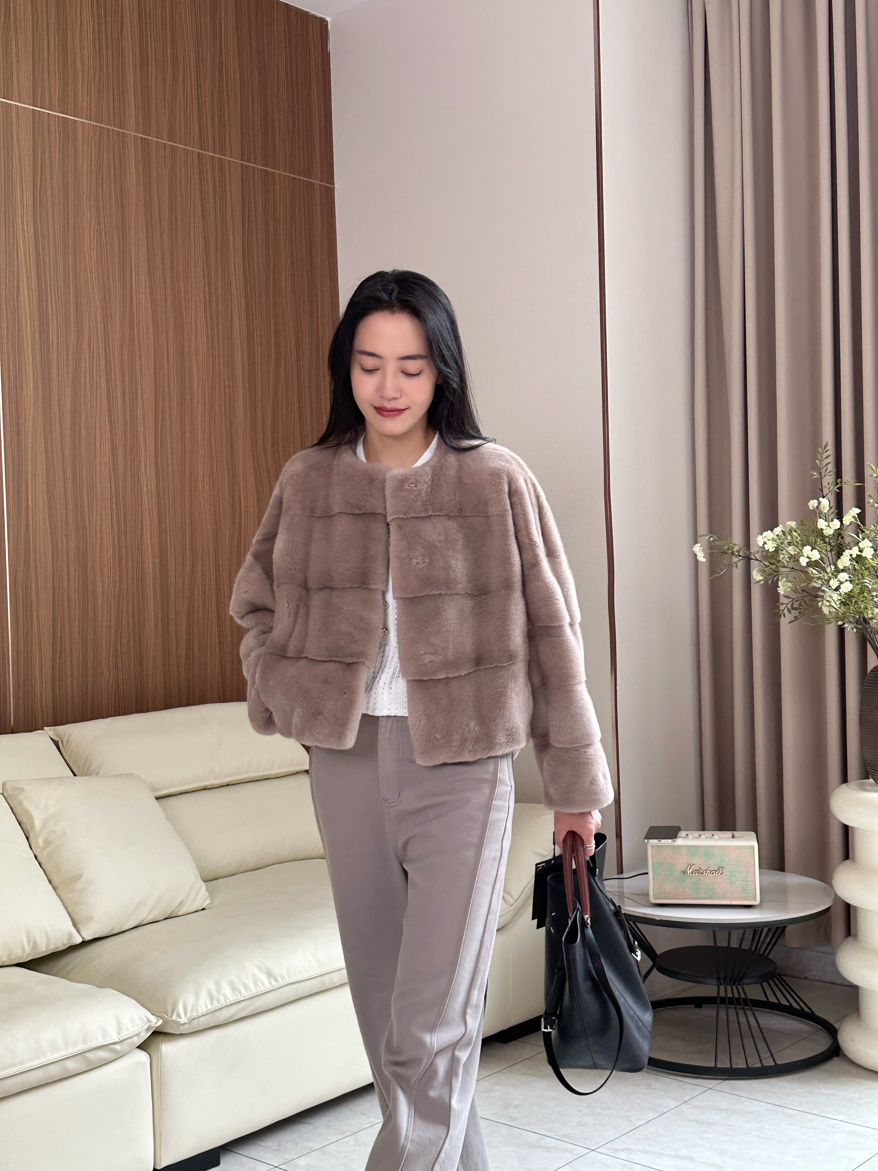  【珍妮皮草】“米兰假日”进口水貂紫金短二小母貂外套女