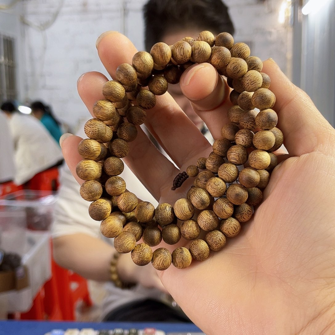 沉香手串野生绿棋圆珠长串0.8/17克多样性发一