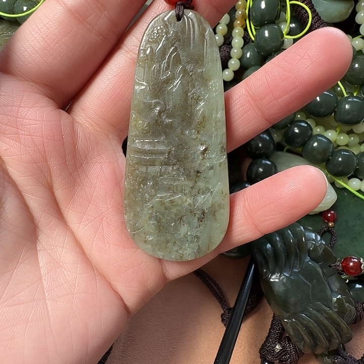 和田玉未镶嵌颈饰