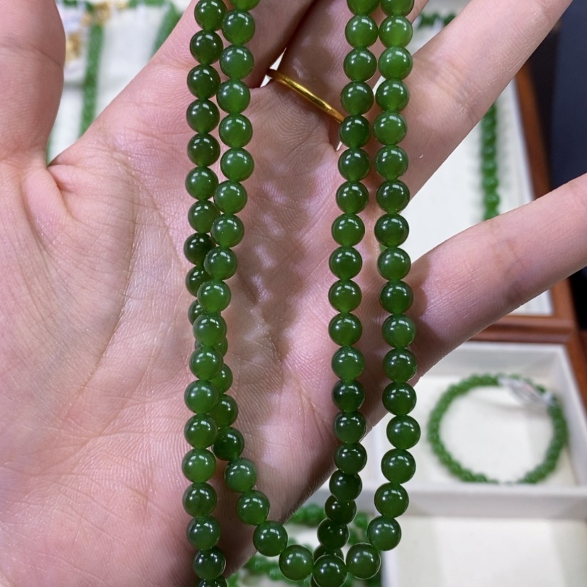 【闪购商品】和田玉（碧玉）颈饰未镶嵌