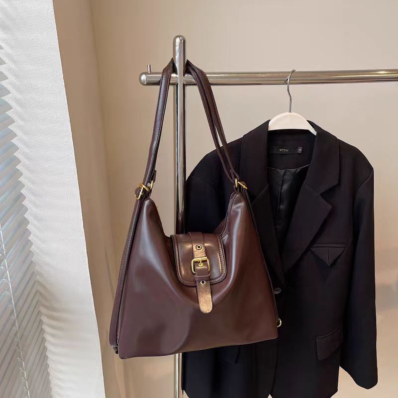 H62时尚女士轻奢单肩包斜挎包