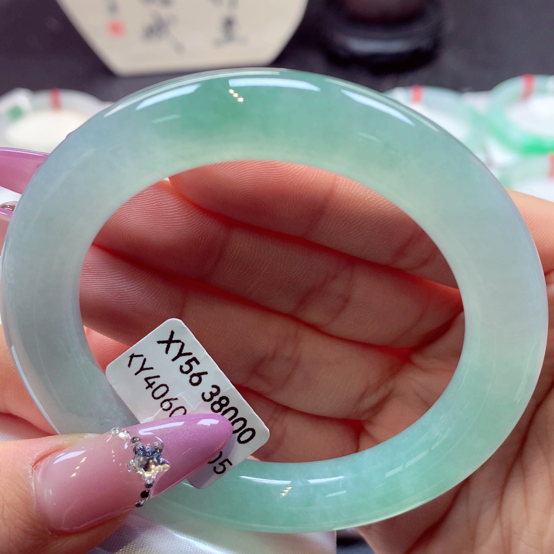 翡翠手镯未镶嵌圆条29号66