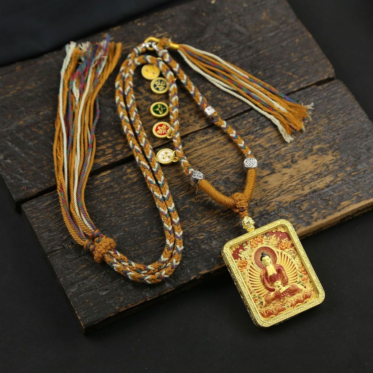 钛钢吊坠 浮雕唐卡高保色五爷文殊唐卡吊坠 A550