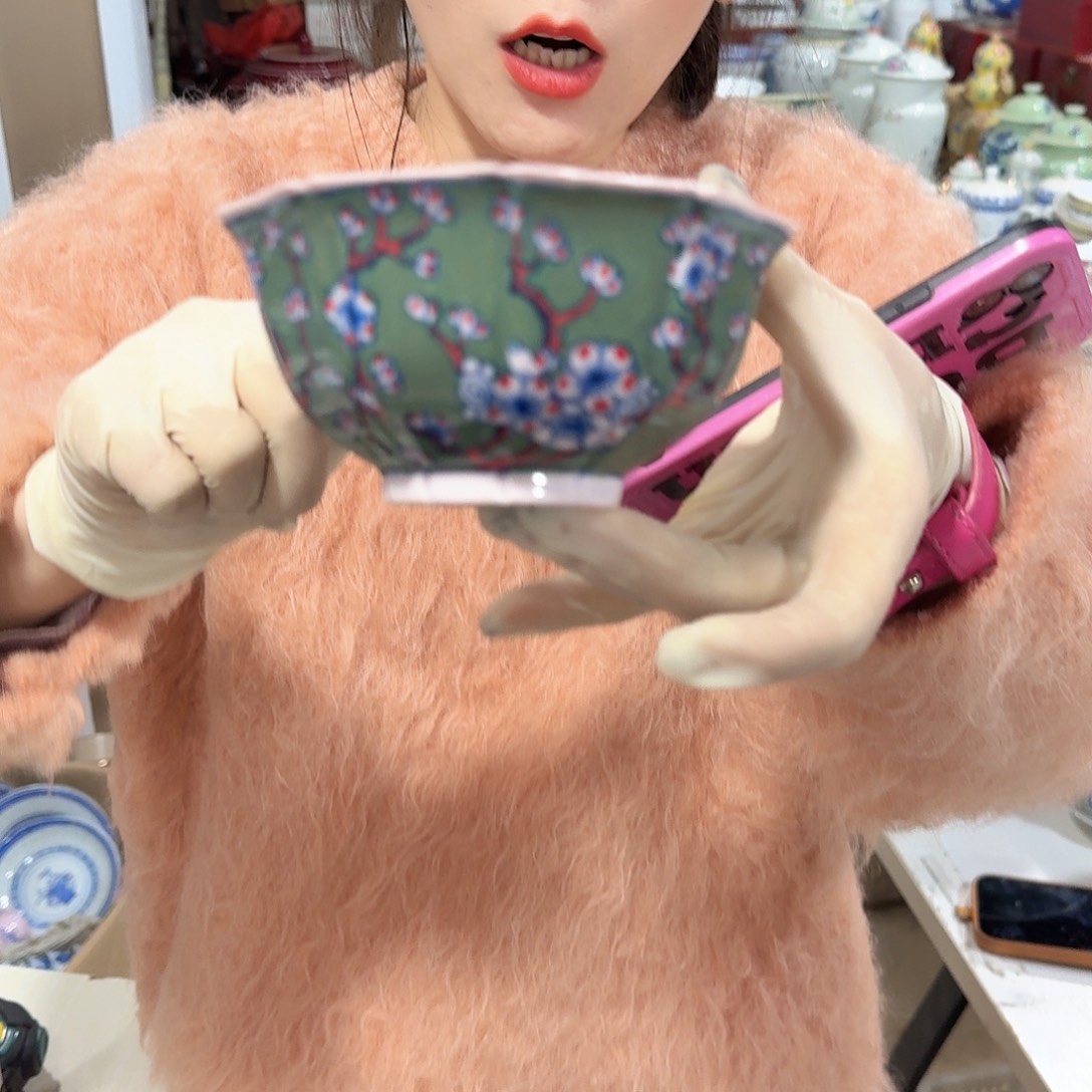 摆件瓷//////景德镇陶瓷瓷器。