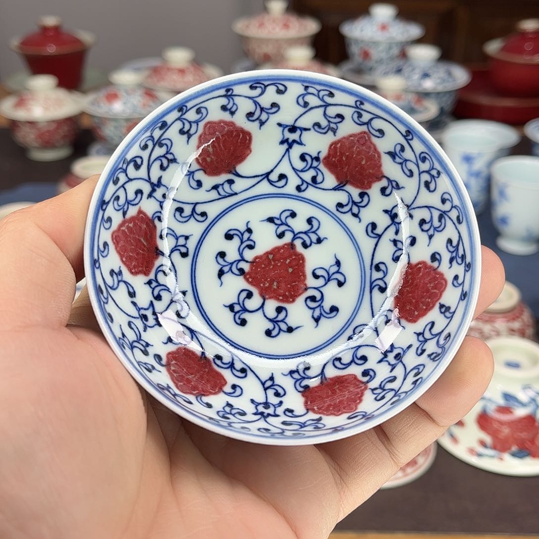 景德镇陶瓷青花釉里红