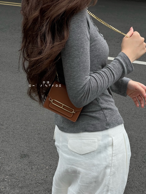 99新 Hermes/爱马仕 5840 金棕色猪鼻子银扣Roulis slim钱包 Z刻