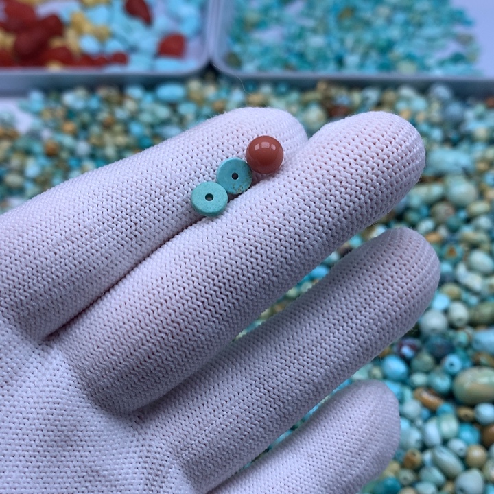 南红玛瑙未镶嵌珠宝奇石