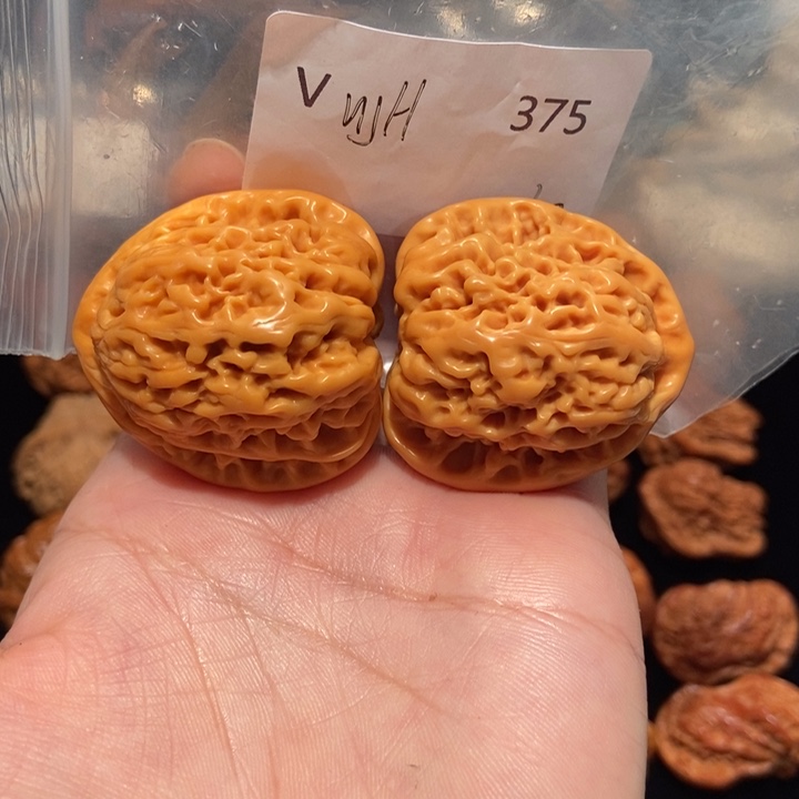 文玩核桃把件39南疆石