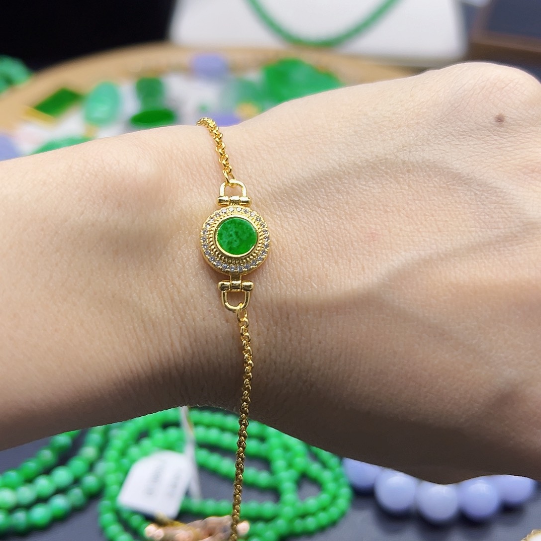 翡翠手链未镶嵌天然缅料A货一件