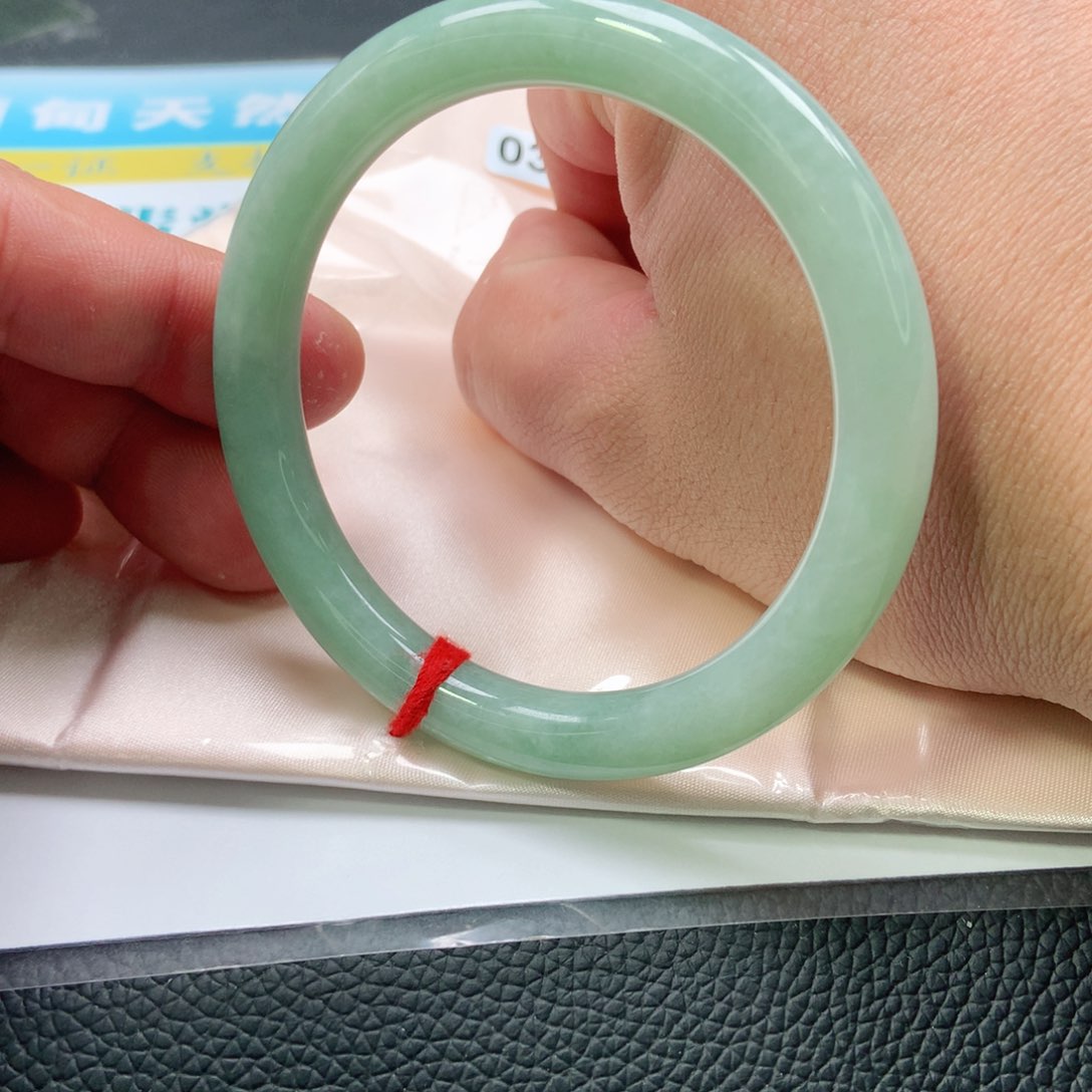 翡翠手镯未镶嵌0398号