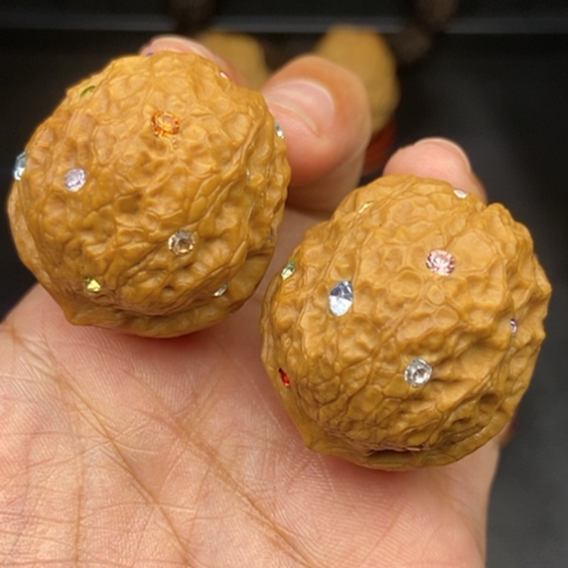 【闪购商品】文玩核桃把件39尺蛇皮元宝