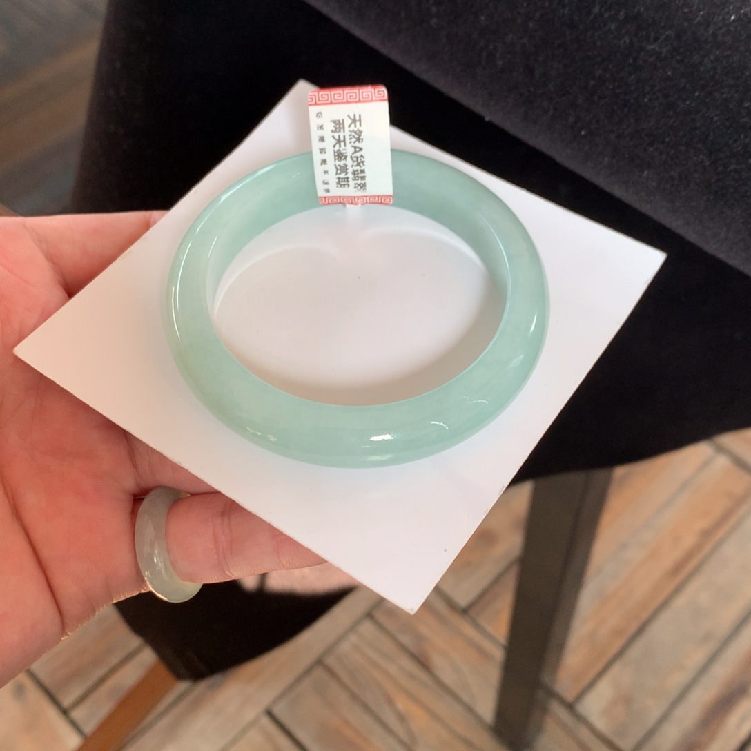 翡翠未镶嵌手镯66号56