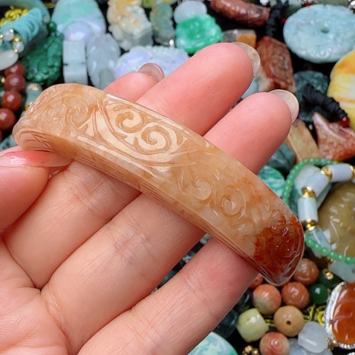 翡翠颈饰未镶嵌天然A货50