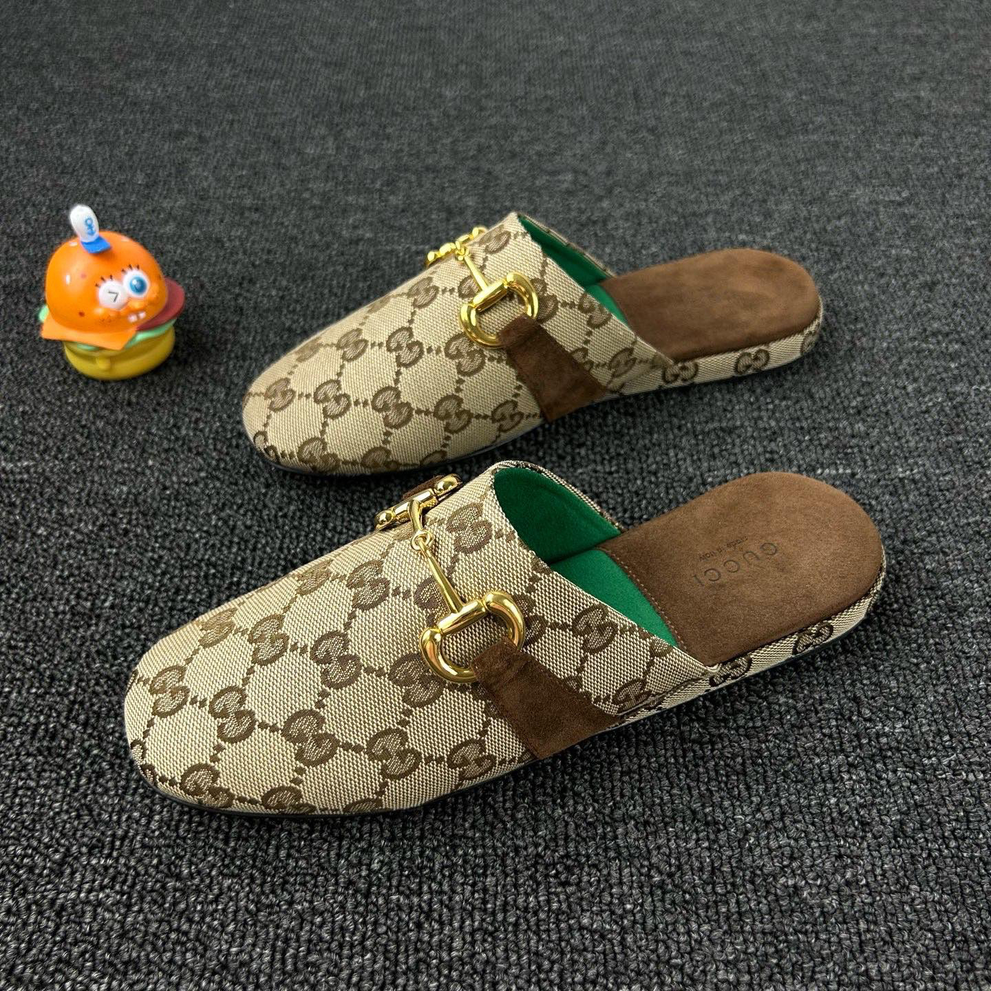 未使用 GUCCI/古驰 老花平底拖鞋 36.5码 经典棕色老花HB3359