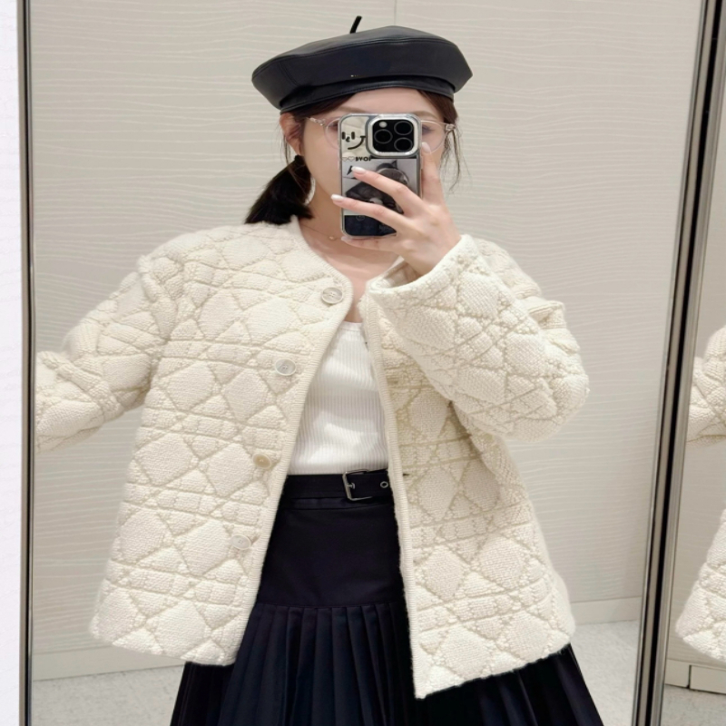 【长芯】25高级时尚菱格纹圆领开衫外套 YZ25W11055