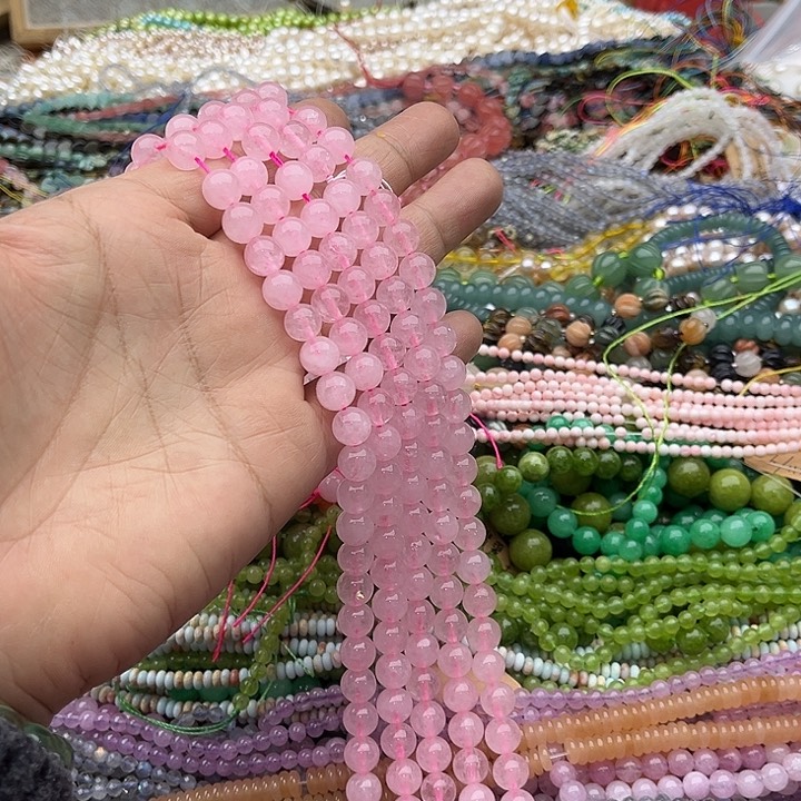 玛瑙/玉髓珠宝半成品未镶嵌一条8mm粉晶