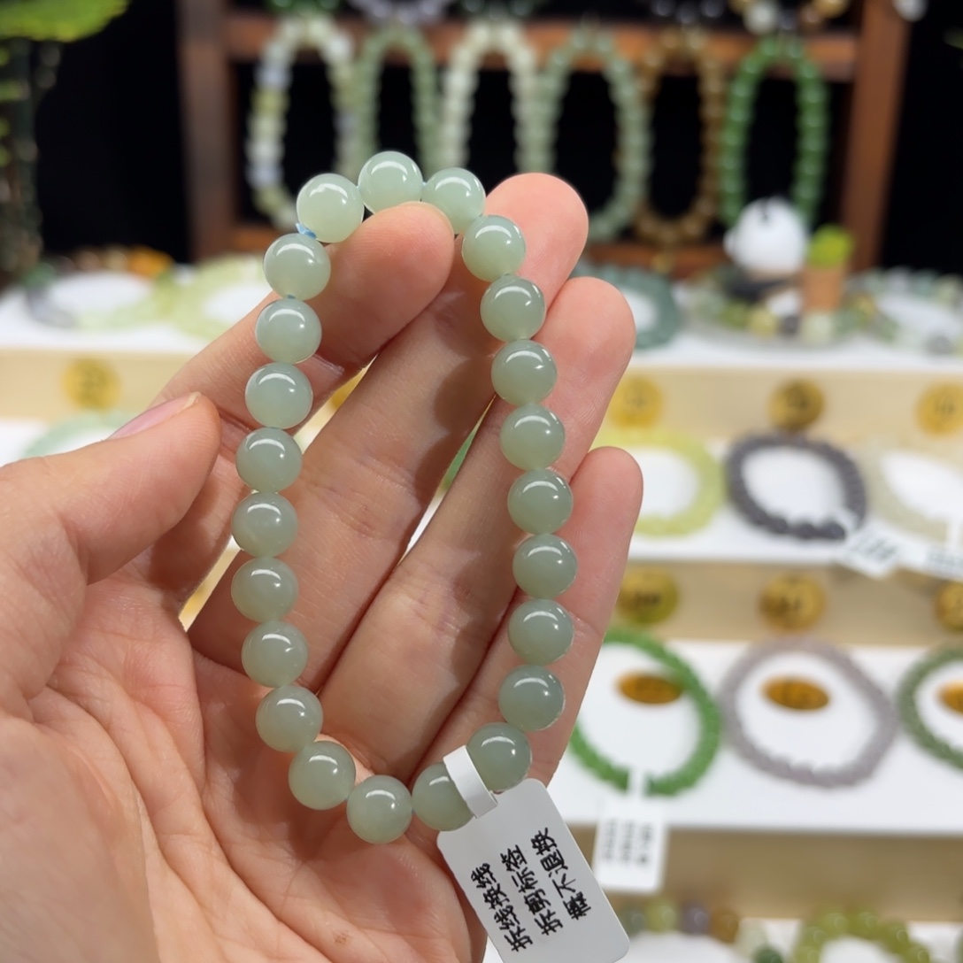 岚***岚和田玉未镶嵌手链