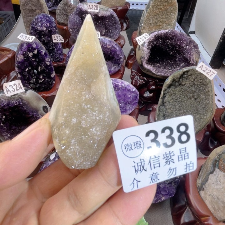 未镶嵌大型摆件（非配饰）紫晶