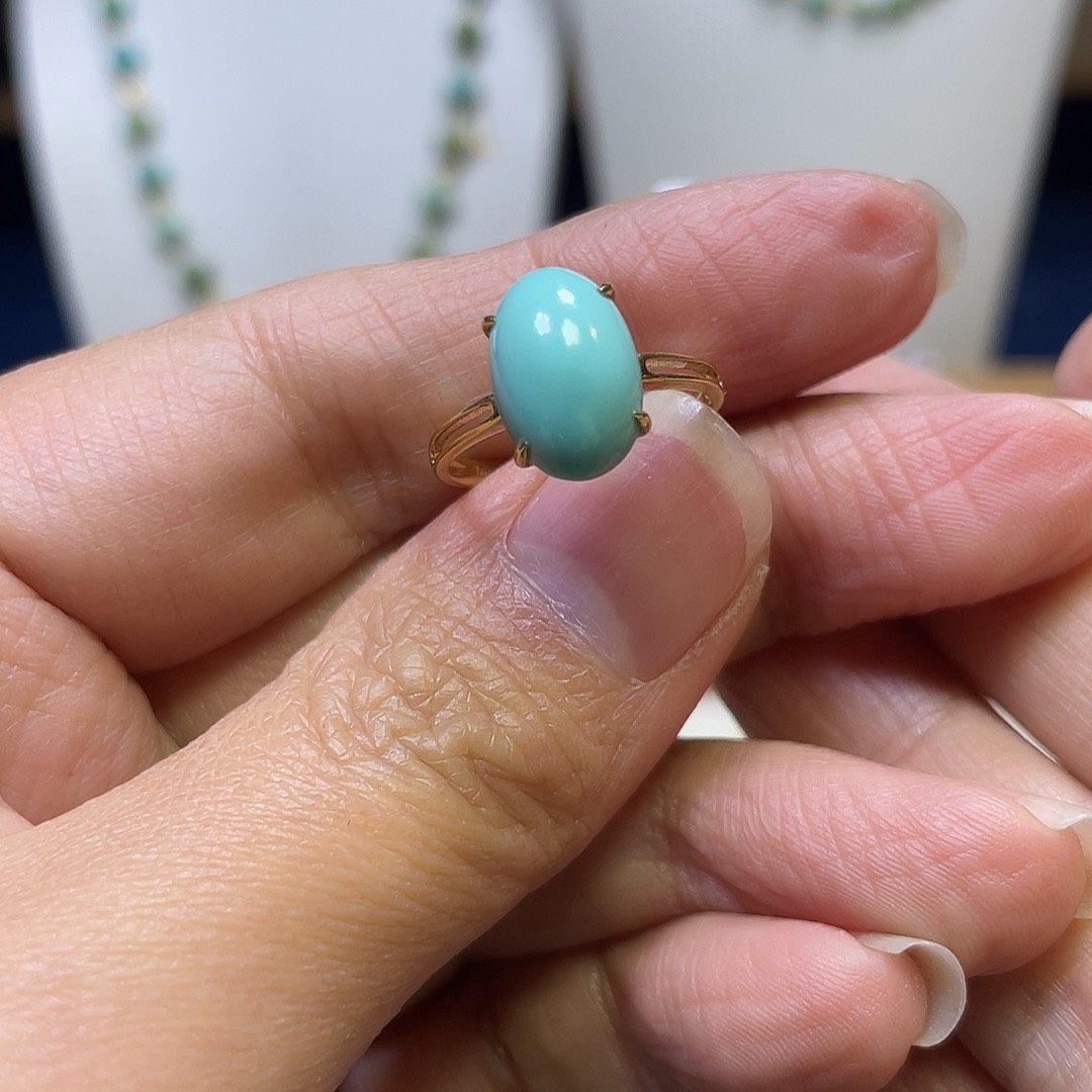 绿松石18K金镶嵌戒指