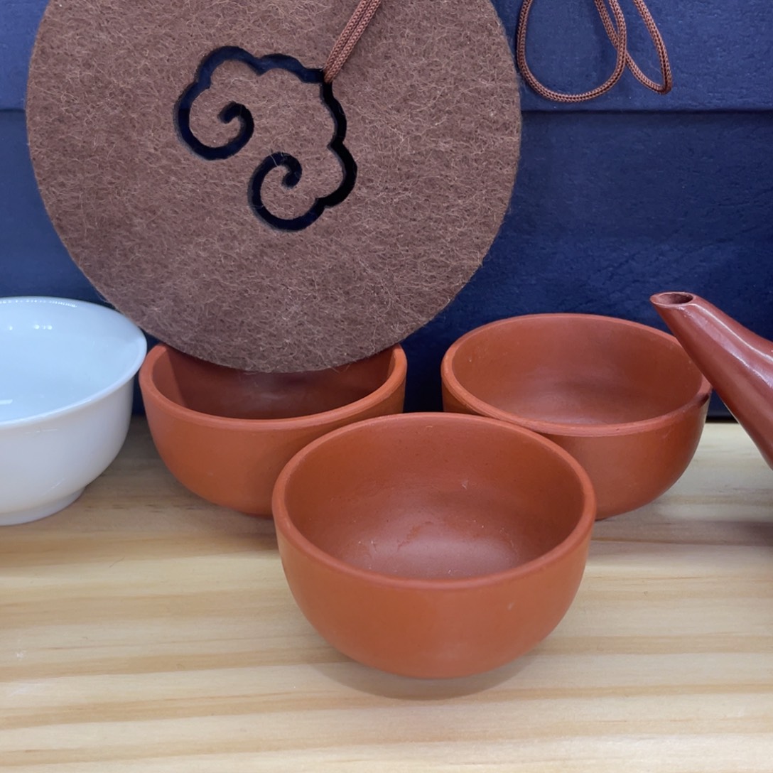 白****黑180毫升大红袍，全品一套