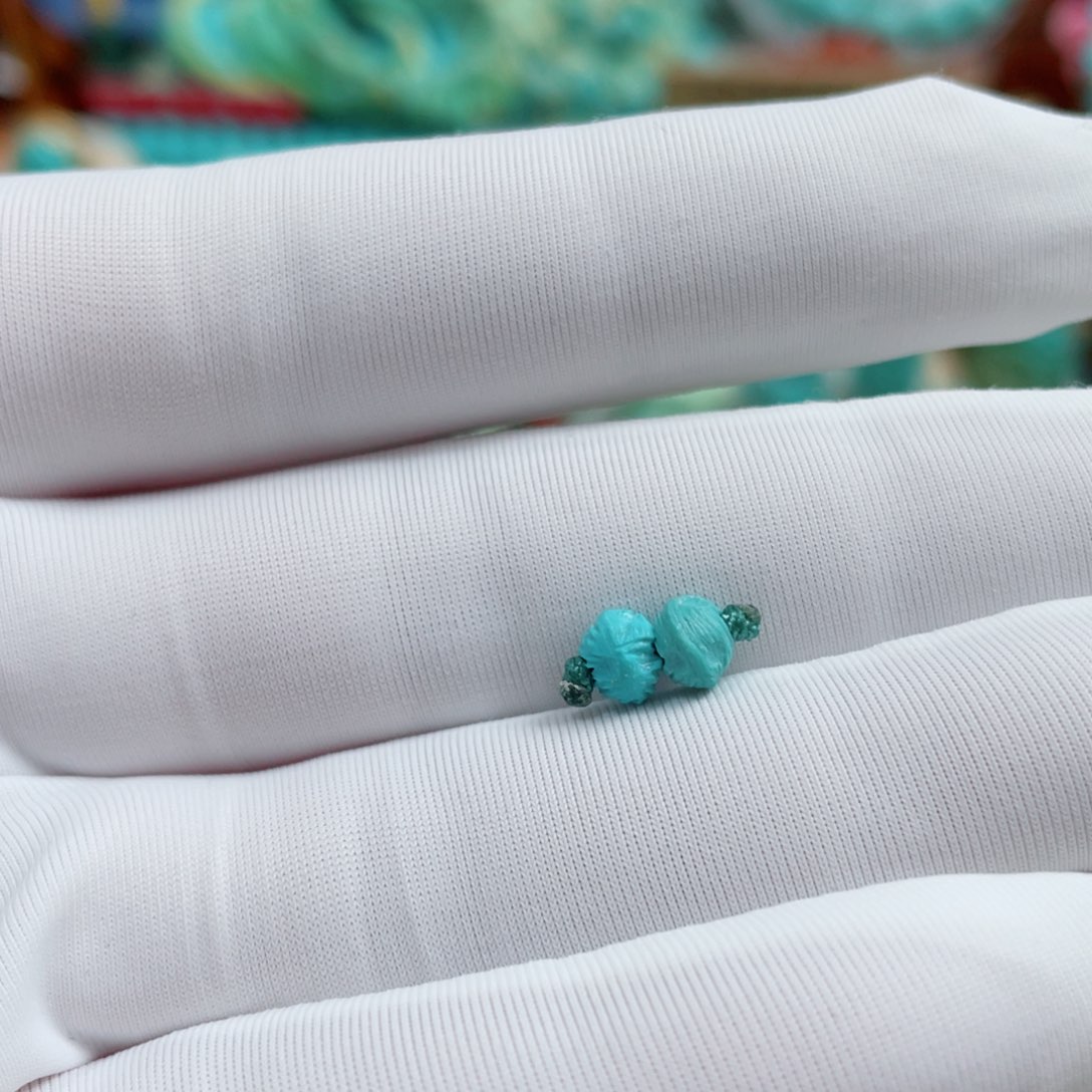 未镶嵌绿松石珠宝奇石