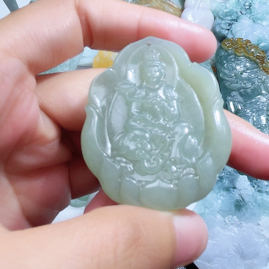 和田玉（糖玉）颈饰未镶嵌