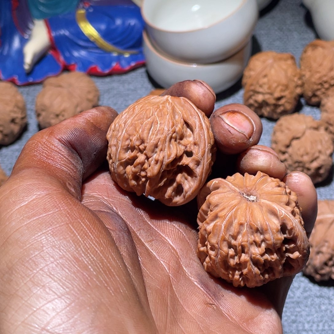 R***把件文玩核桃满肉磨盘头茬精品