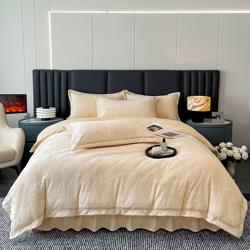 【恩煦】加厚雕花牛奶绒床盖轻奢四件套软糯亲肤双面绒保暖床裙