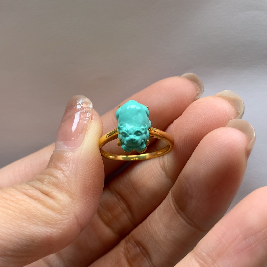 绿松石戒指18K金镶嵌