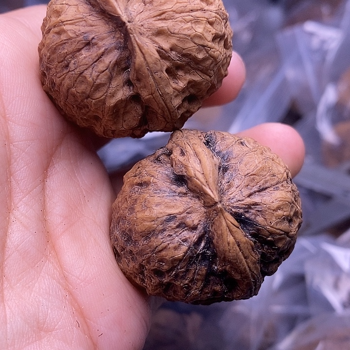 文玩核桃吊坠   51