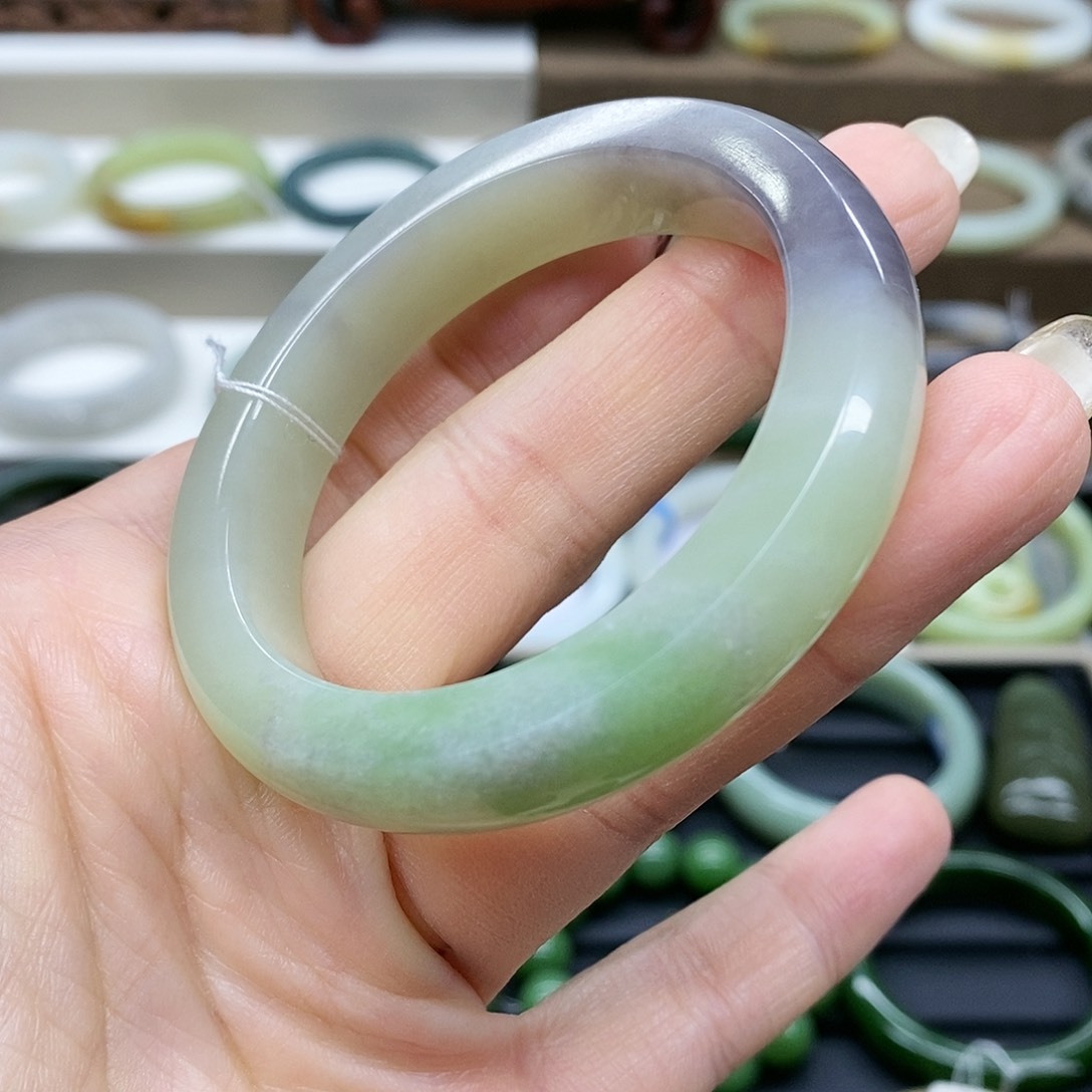 【闪购商品】和田玉手镯未镶嵌