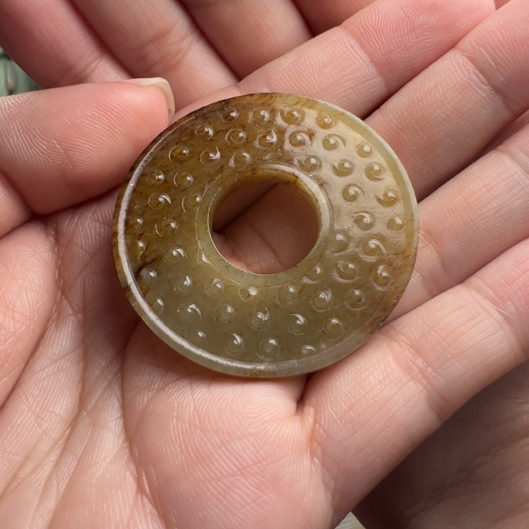 用***2和田玉未镶嵌颈饰