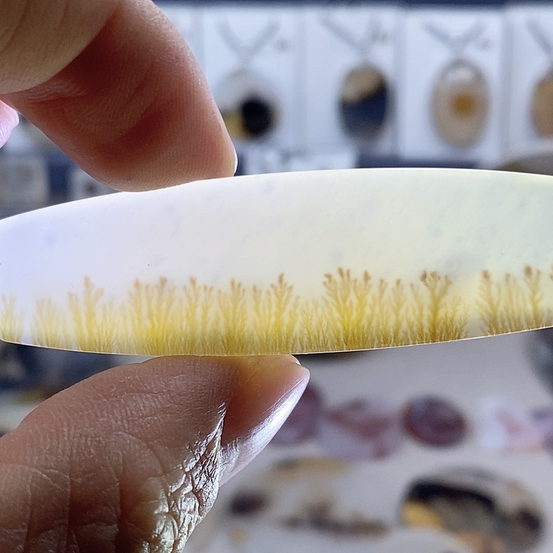 未镶嵌玛瑙/玉髓珠宝奇石如*