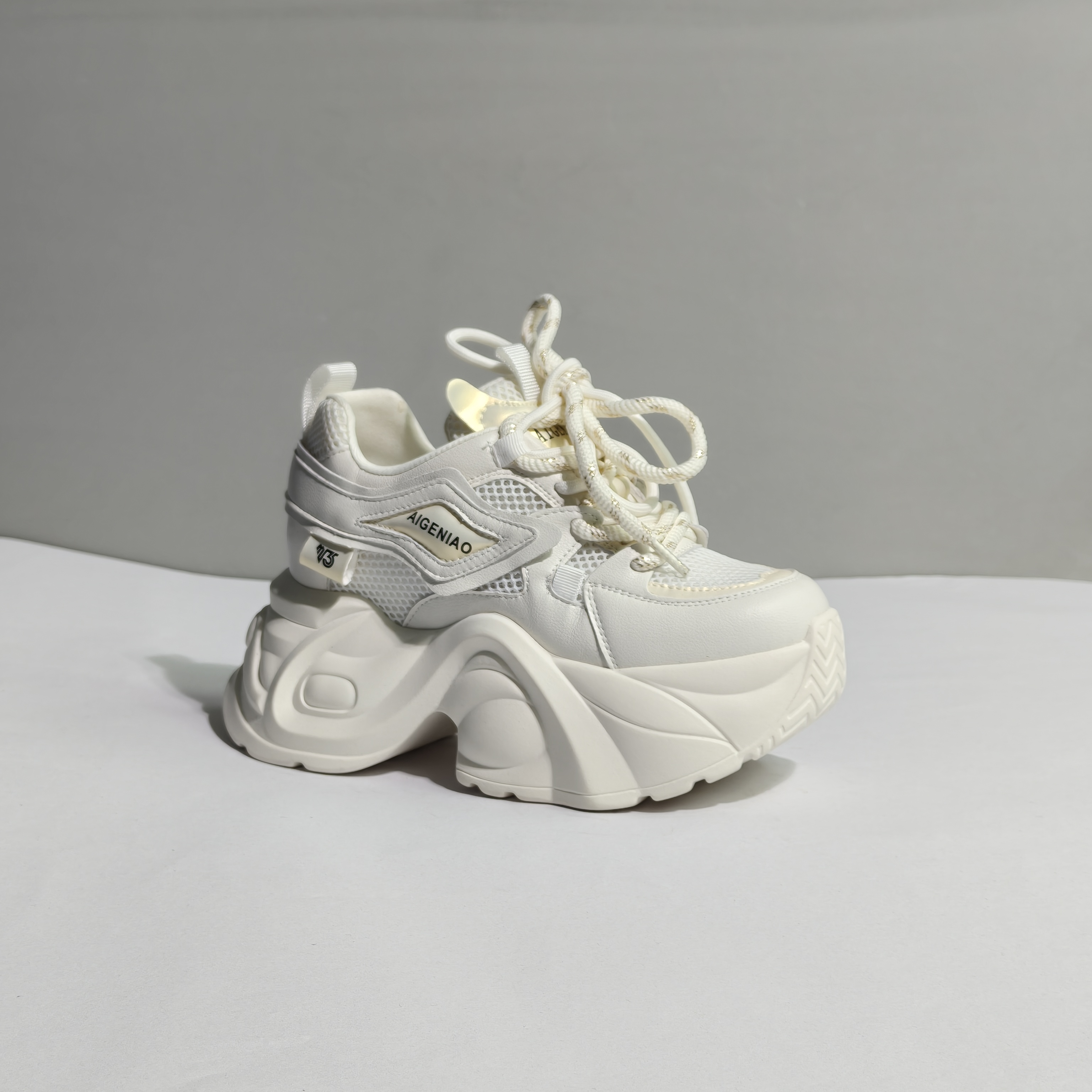 增高9公分网红老爹鞋女超火2025春季新款厚底百搭女鞋松糕鞋