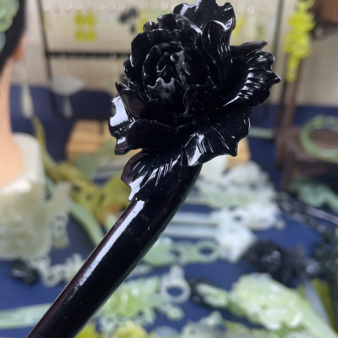 蛇纹石玉发饰未镶嵌