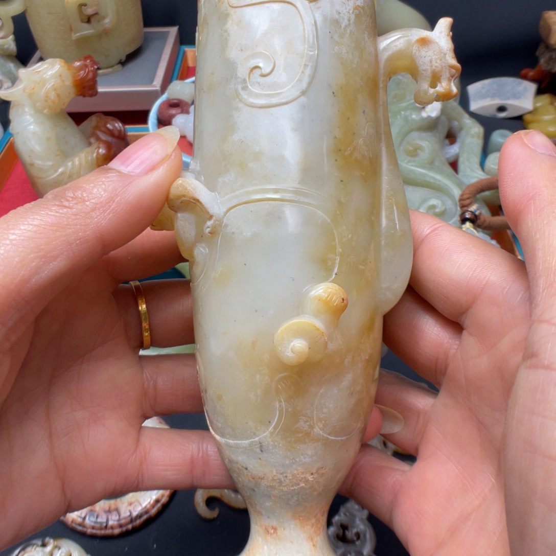 和田玉颈饰未镶嵌农****肥