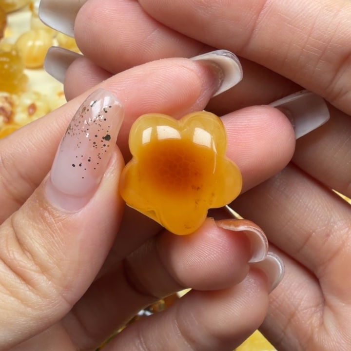 琥珀未镶嵌裸石蜜蜡