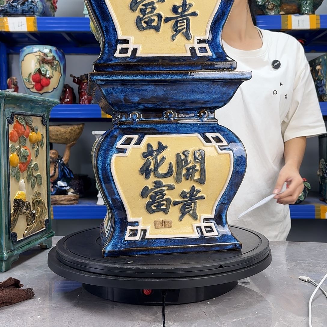 猴***柜你要不先来我们这边吃饭