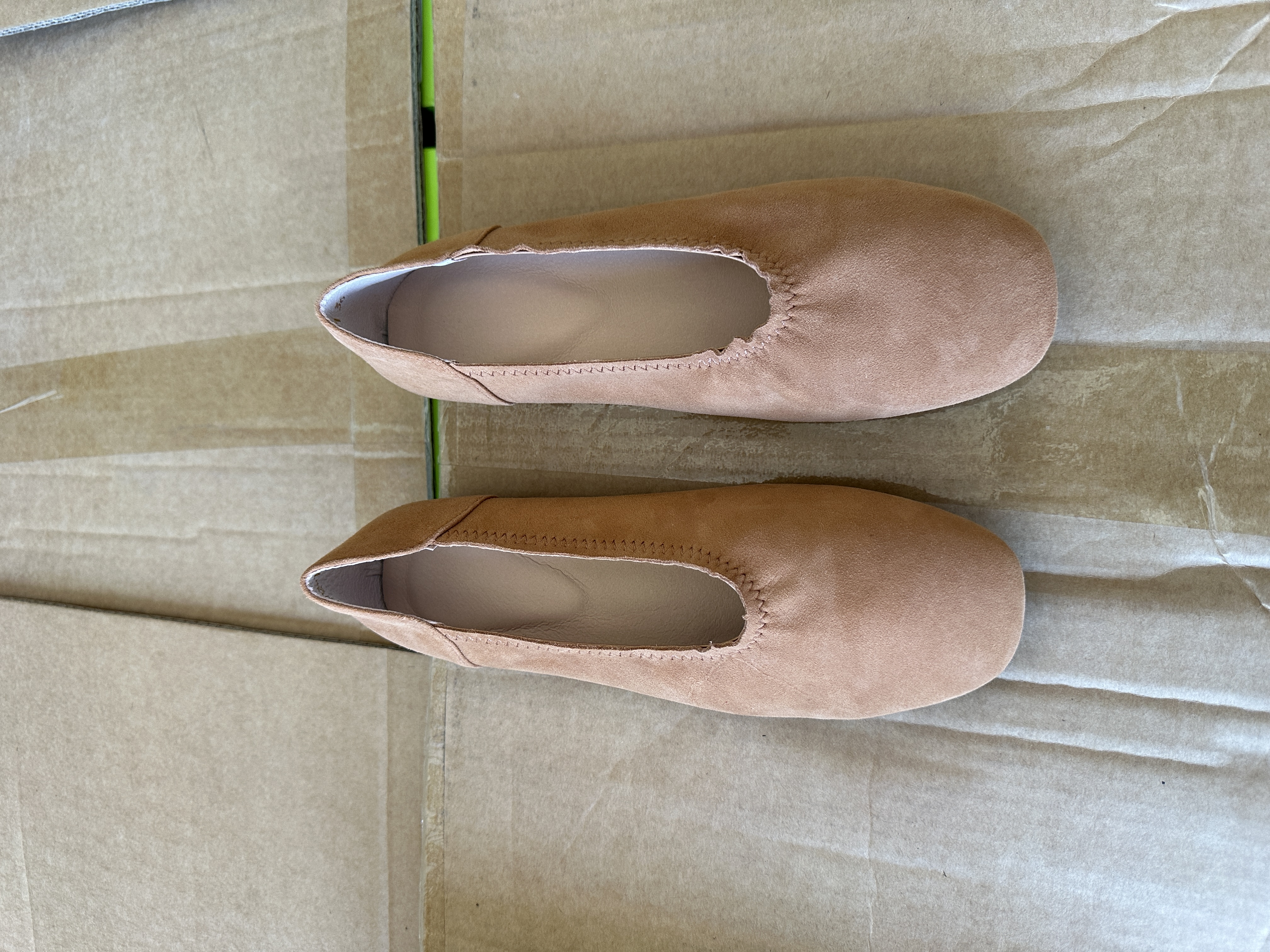 春季单鞋低跟软底圆头一脚蹬舒适浅瓢鞋