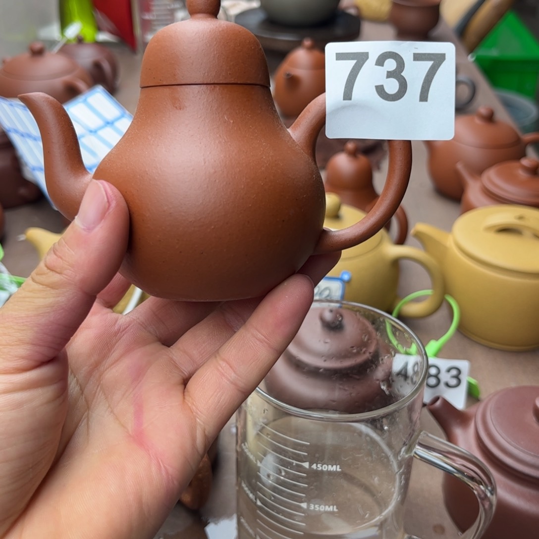 紫砂茶壶小红泥思婷170左右瑕疵