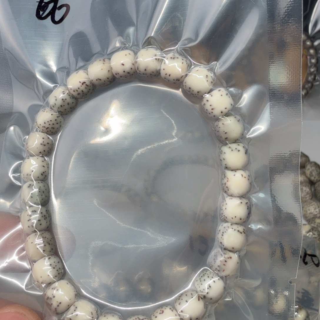 星月菩提手串河豚8*7