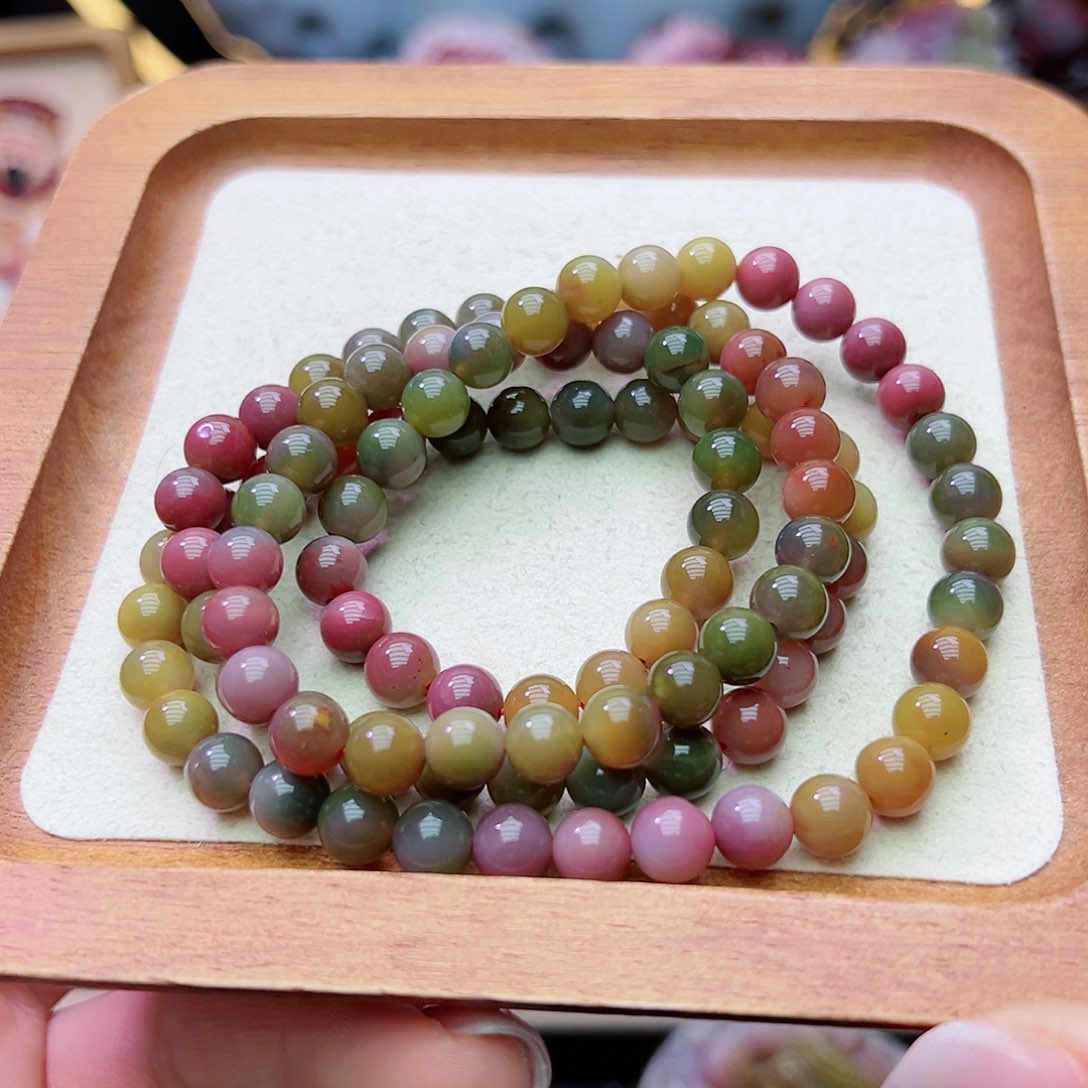 石英质玉盐源玛瑙定制未镶嵌