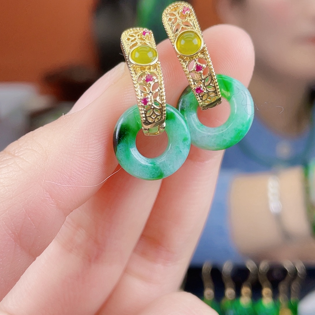 翡翠未镶嵌耳饰饰品