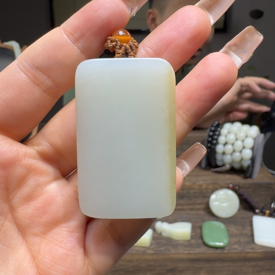 和田玉挂件未镶嵌