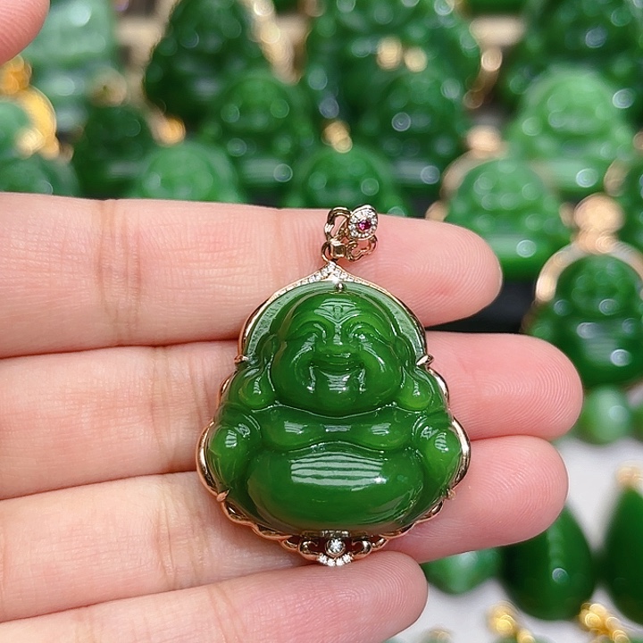 和田玉（碧玉）18K金镶嵌颈饰