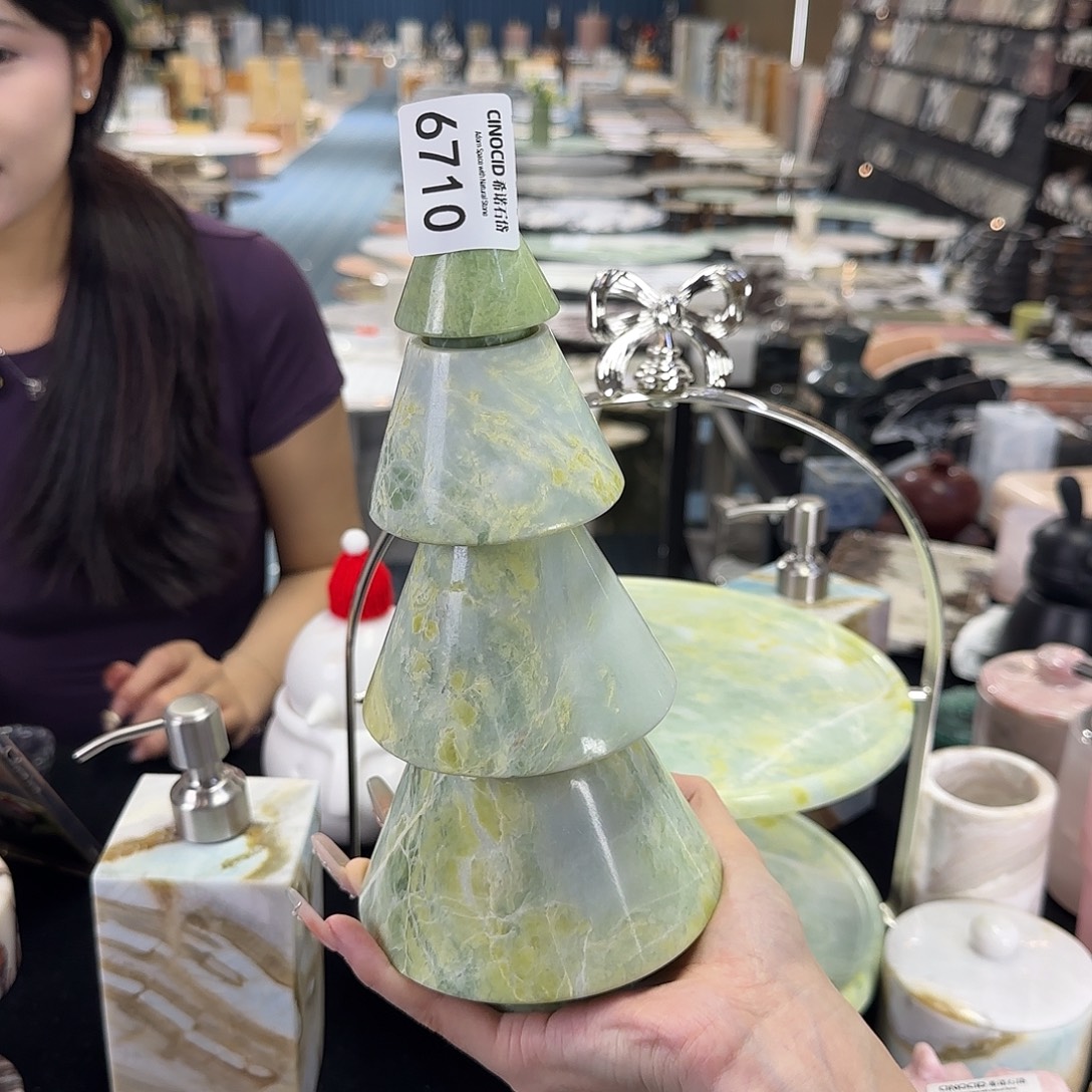 6710 水墨丹青圣诞树