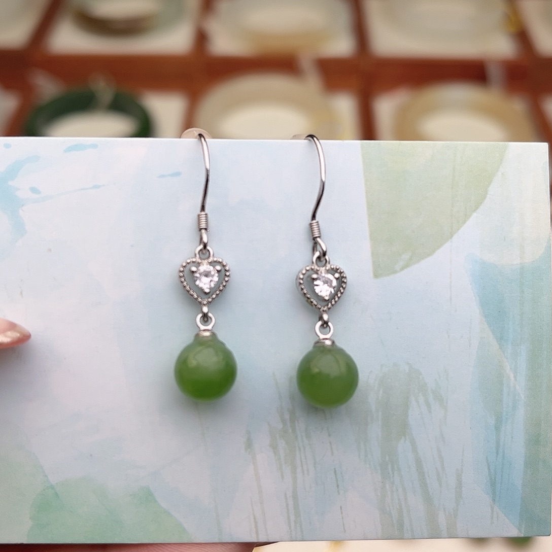 和田玉银S925镶嵌耳饰