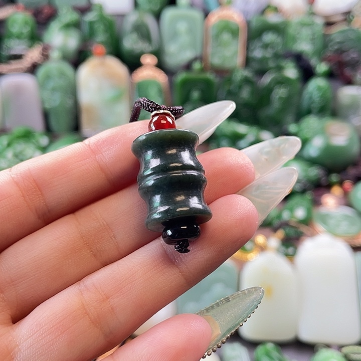 和田玉未镶嵌挂件独*